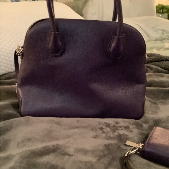 Michael Kors purple satchel with matching wallet - Picture 3 of 4